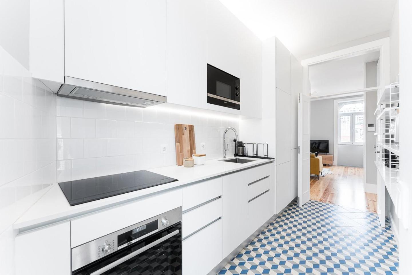 Guestready - Colorful Apt Near Agosto Station OOporto Exteriör bild